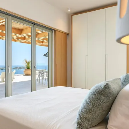 Lilium Ii - Sanctuary Overlooking Psarou Bay וילה *
