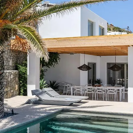 וילה Lilium Ii - Sanctuary Overlooking Psarou Bay פסארו